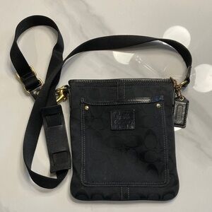 Coach Signature Black Crossbody Vintage Bag